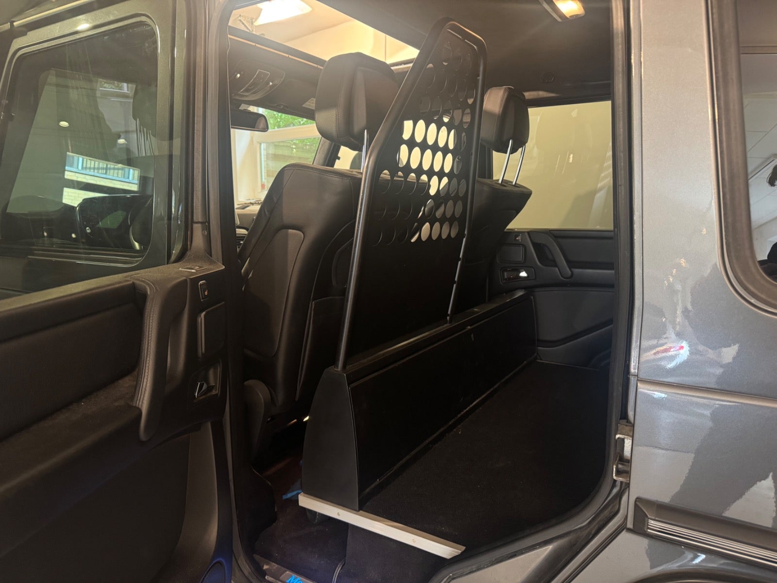 Mercedes – G350