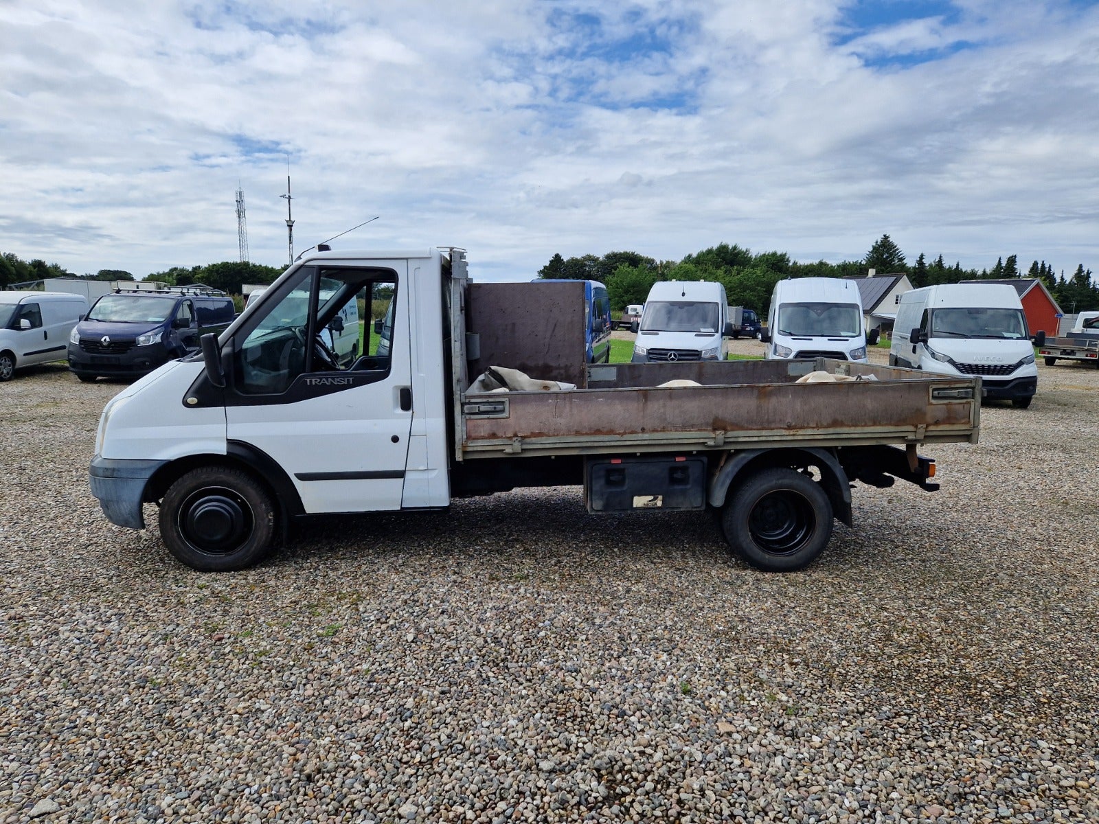 Billede af Ford Transit 350M Db.Kab 2,2 TDCi 155 Trend RWD