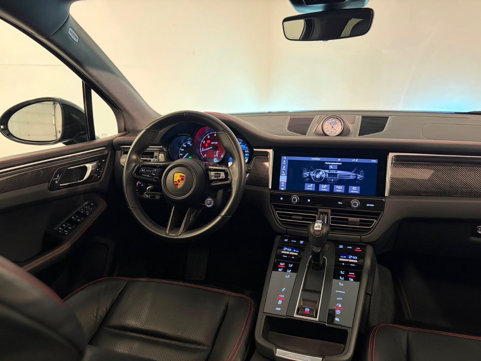 Porsche – Macan GTS