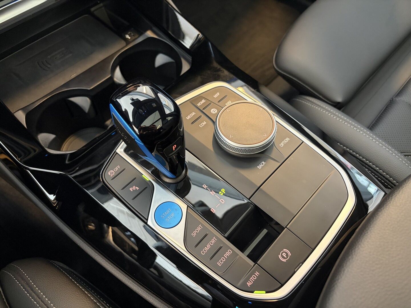 BMW iX3 Charged M-Sport