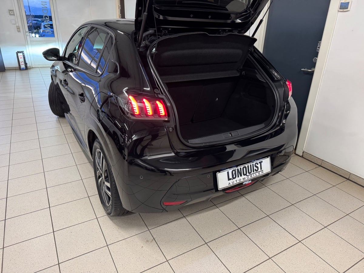 Peugeot 208 PureTech 100 Allure Sky