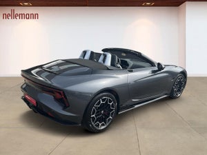 MG Cyberster Trophy Long Range