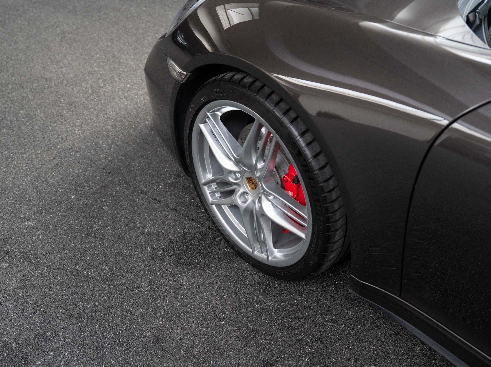 Gallery image 8 of 19