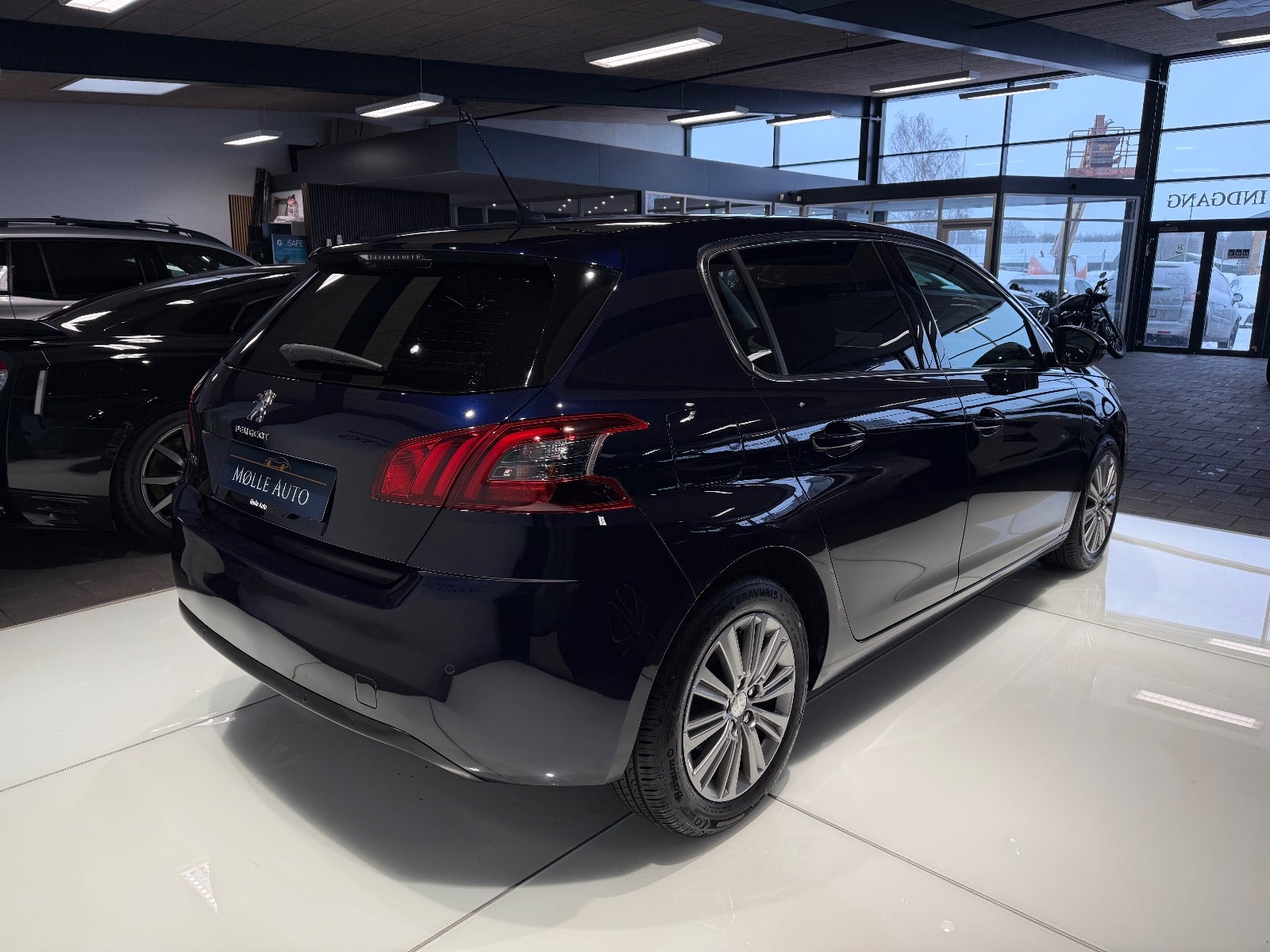 Billede af Peugeot 308 1,5 BlueHDi 130 Velvet EAT6