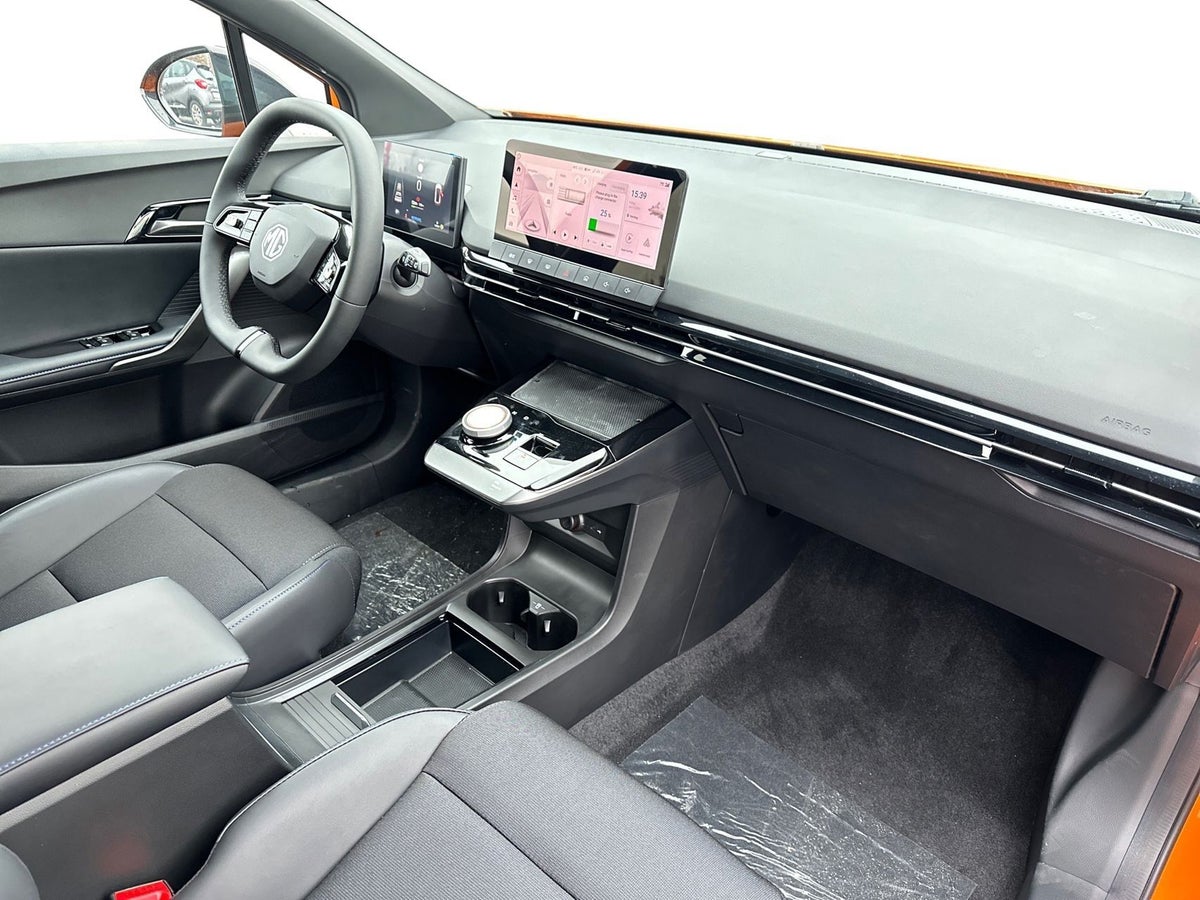 MG 4 Luxury Extended Range billede 11