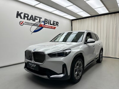 BMW iX1  eDrive20 X-Line 5d