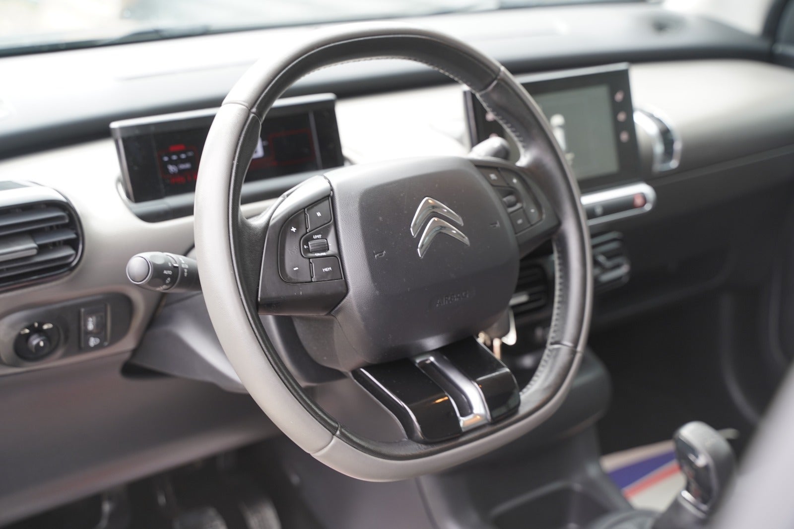 Billede af Citroën C4 Cactus 1,6 BlueHDi 100 Feel Complet