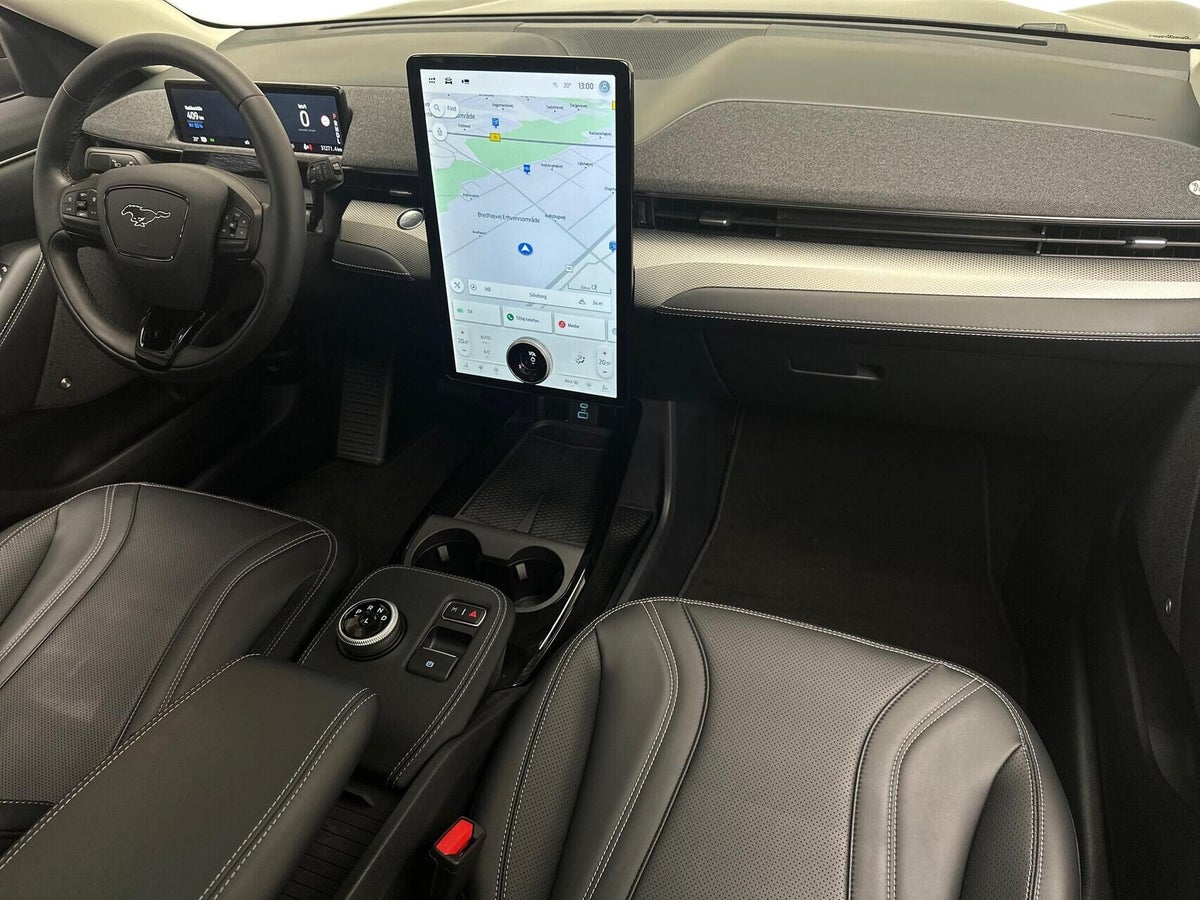 Ford Mustang Mach-E Standard Range billede 10