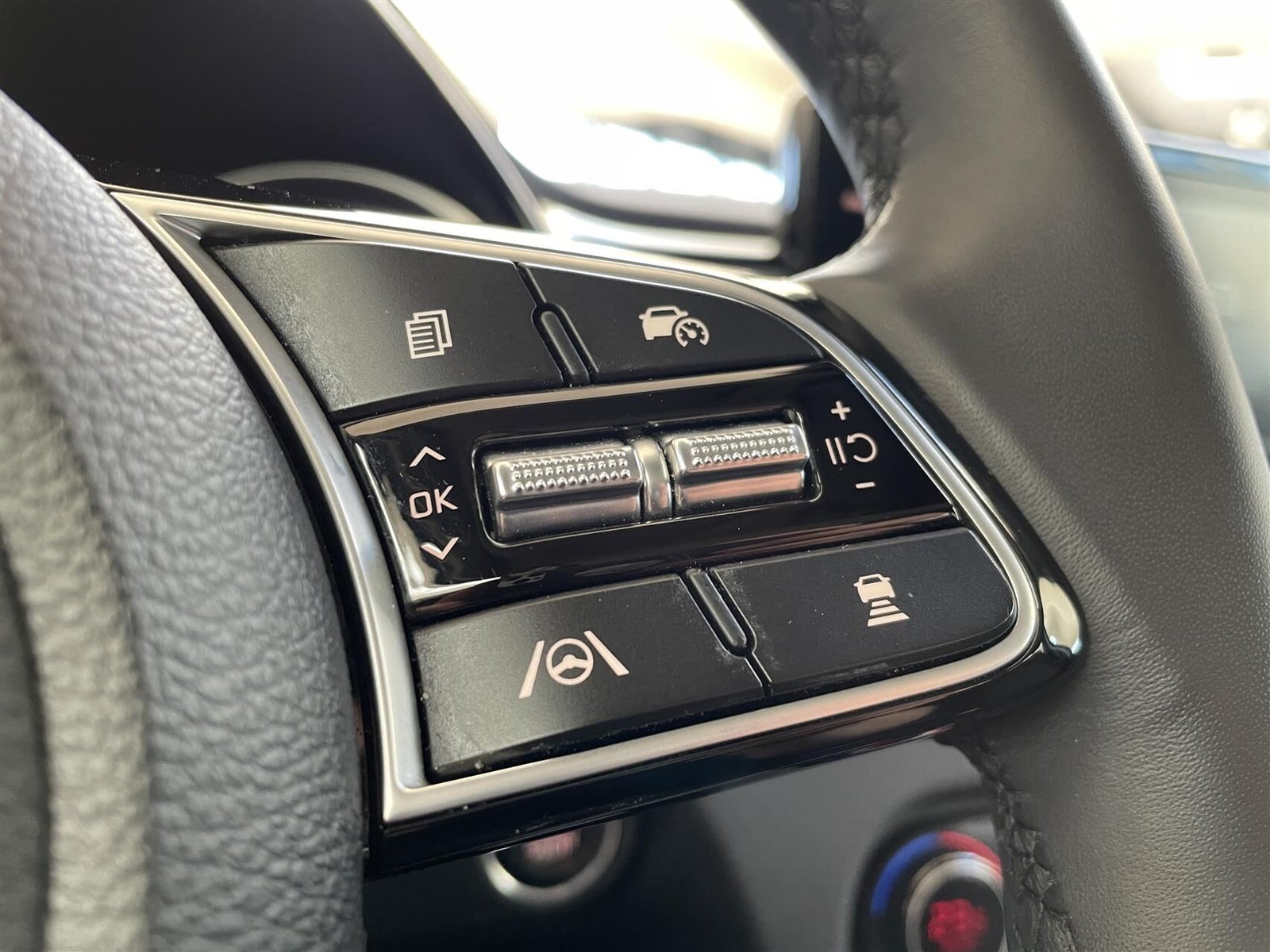 Kia Ceed PHEV Prestige SW DCT