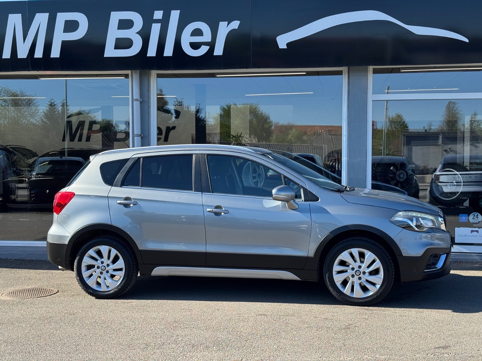 Billede af Suzuki S-Cross 1,0 Boosterjet Exclusive