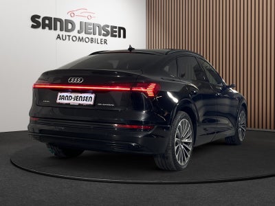 Audi e-tron Advanced Sportback quattro