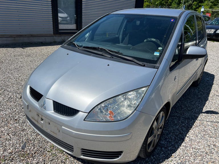 Mitsubishi Colt Cash