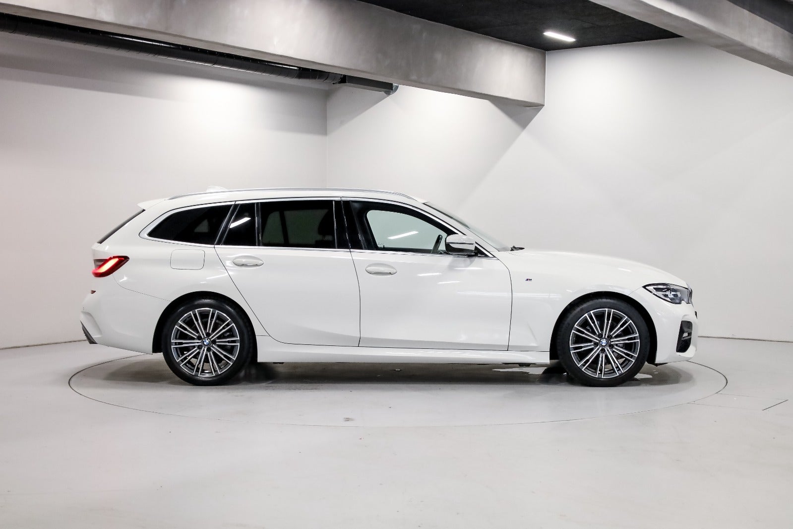 BMW 320d 2,0 Touring M-Sport xDrive aut.