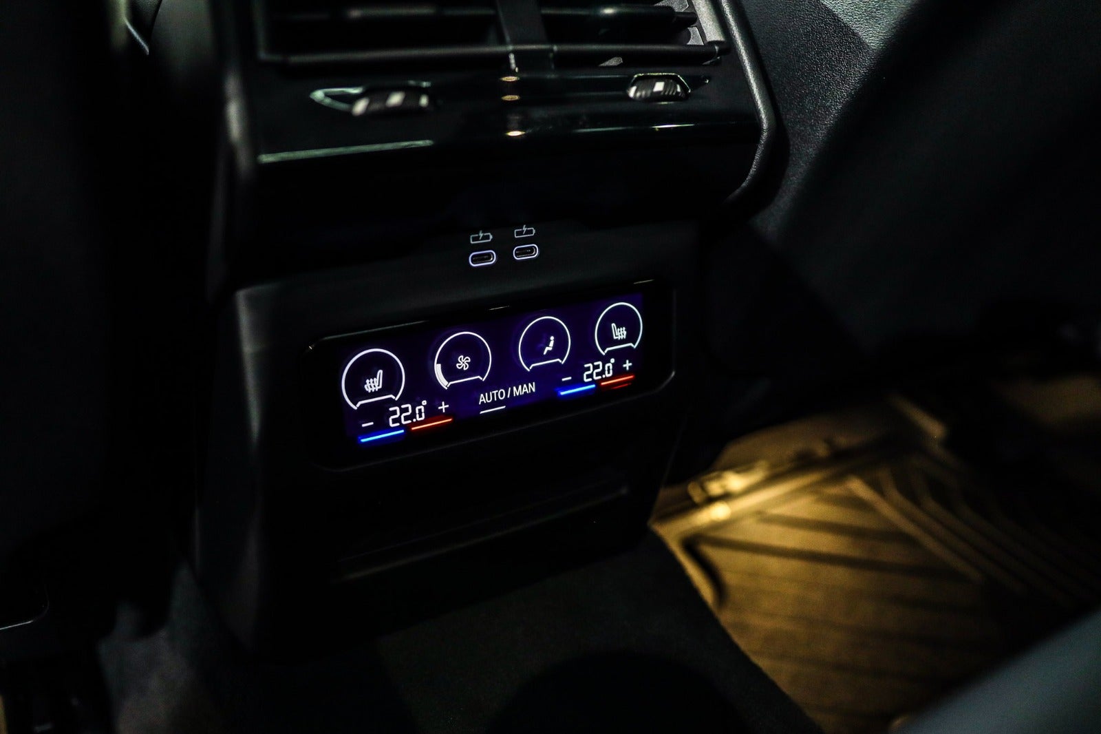 Billede af BMW i5  eDrive40 Touring Fully Charged