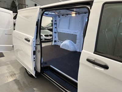 Mercedes Vito 114 CDi Kassevogn L
