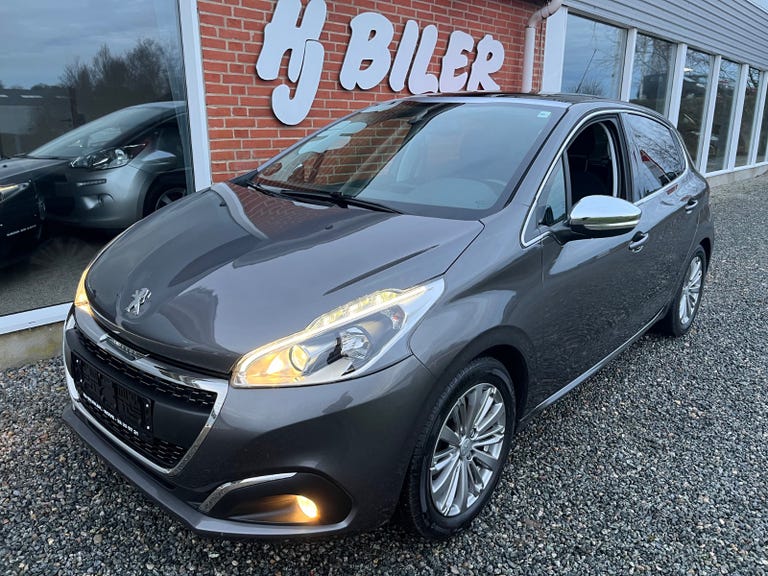 Peugeot 208 VTi 82 Desire