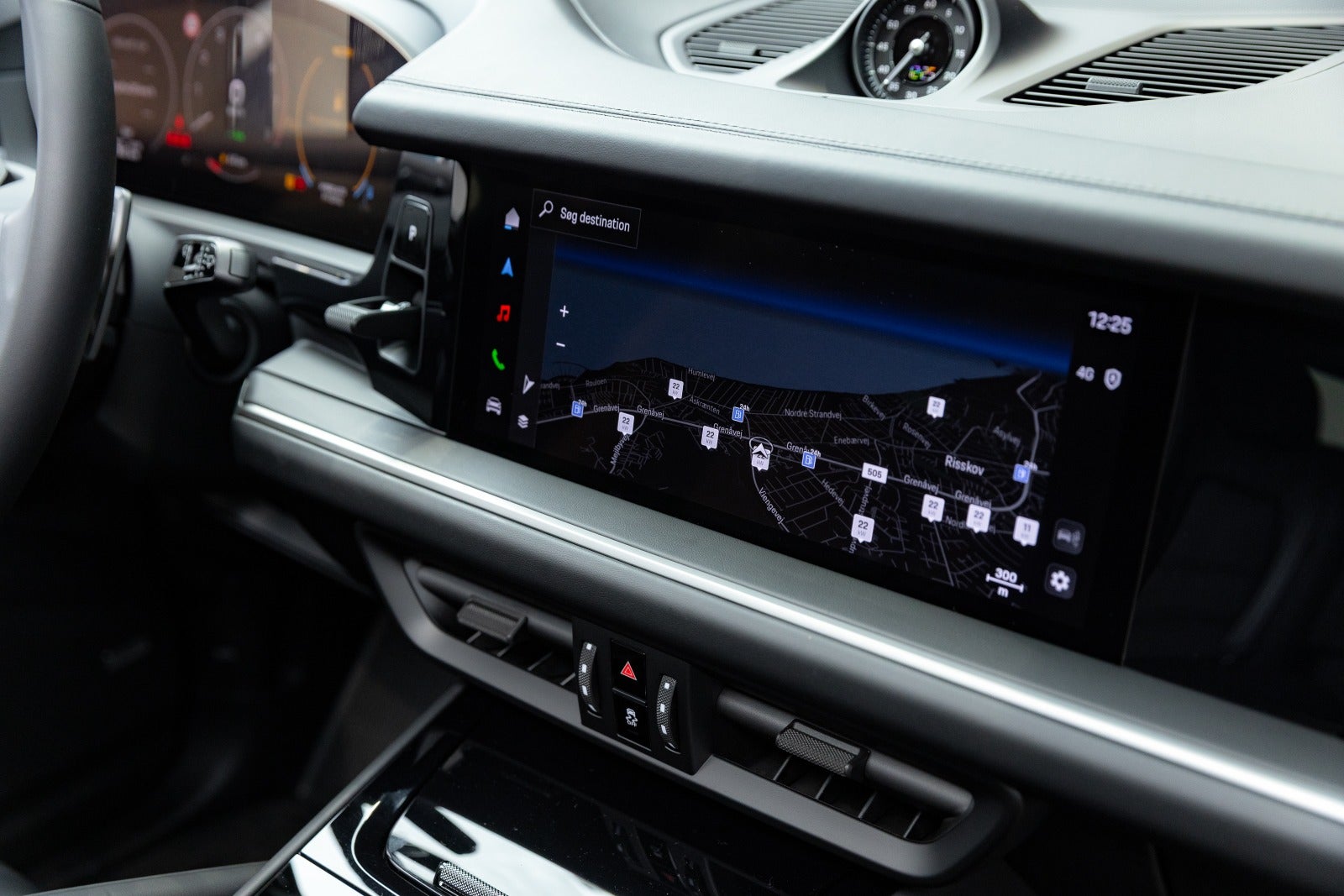 Gallery image 15 of 17