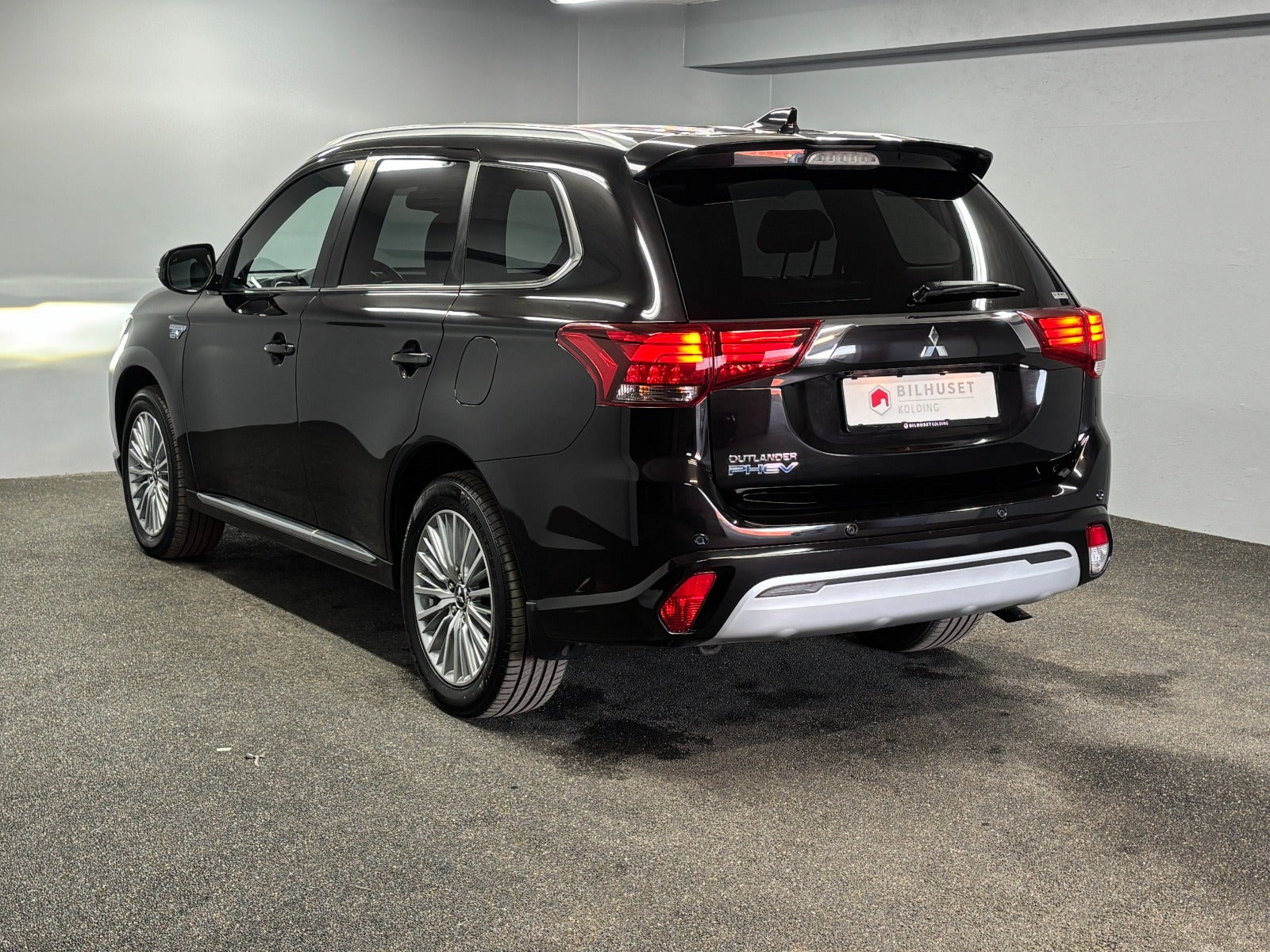 Billede af Mitsubishi Outlander 2,4 PHEV Instyle CVT 4WD