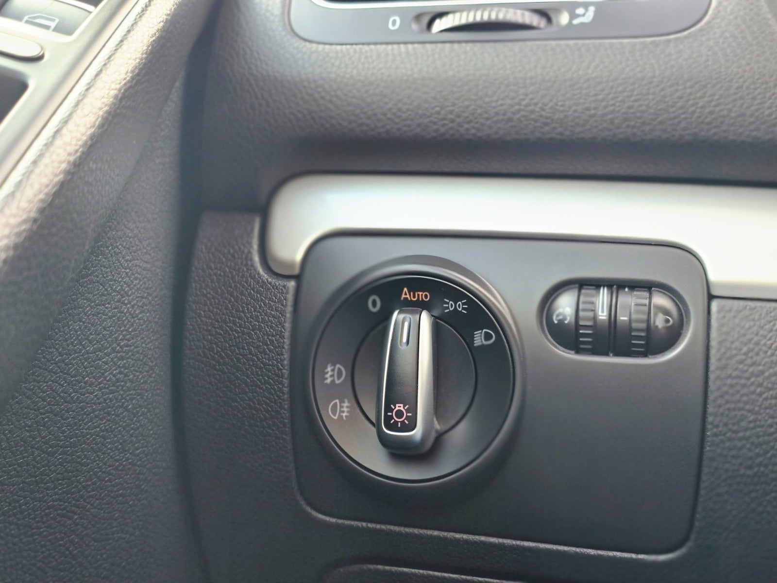 Billede af VW Golf VI 1,6 TDi 105 Highline DSG BMT