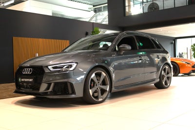 Audi RS3 TFSi Sportback quattro S-tr. Van