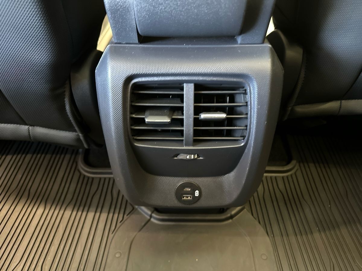 Ford Mustang Mach-E Standard Range billede 21