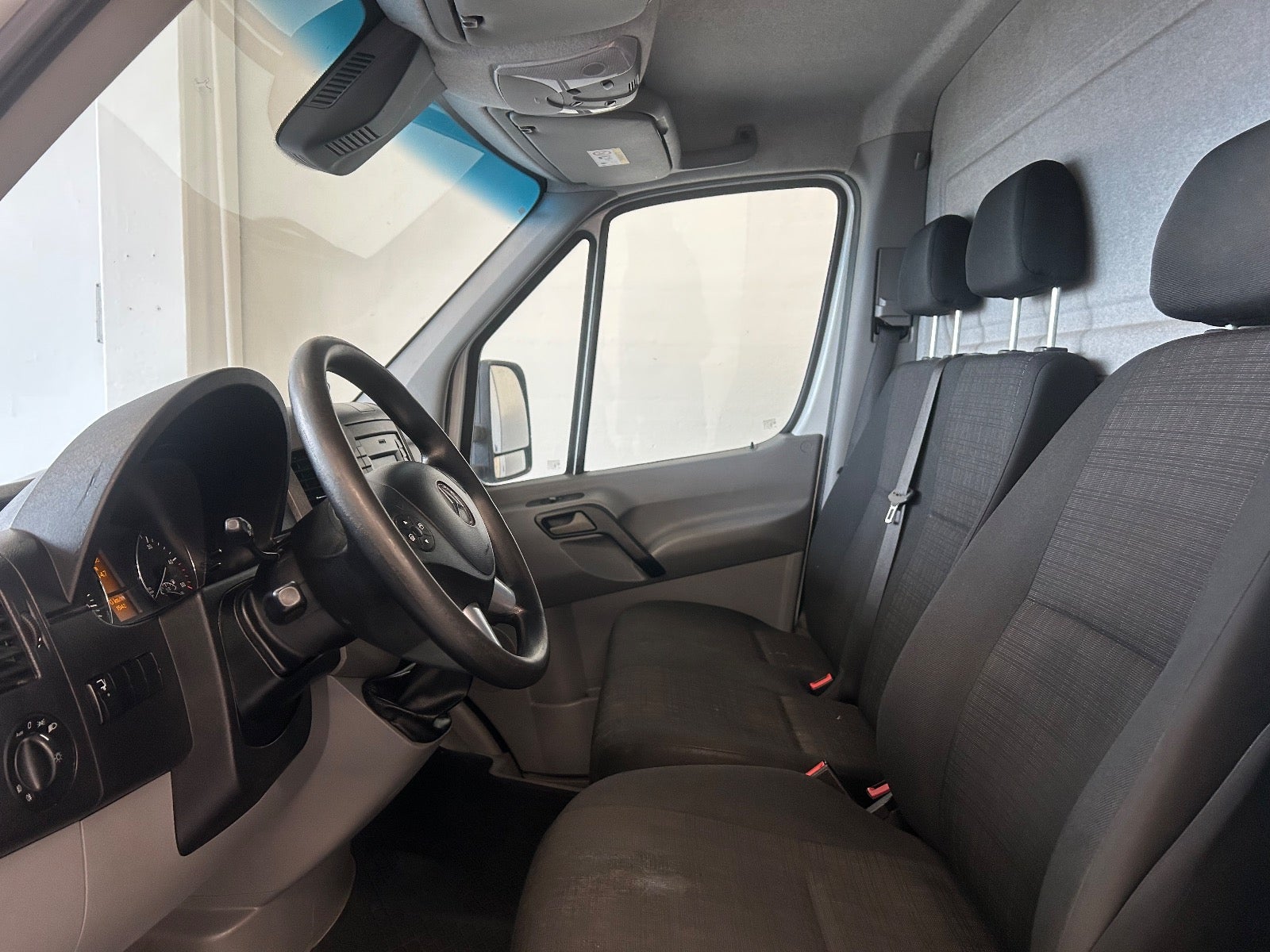 Billede af Mercedes Sprinter 316 2,2 CDi R2 Alukasse m/lift