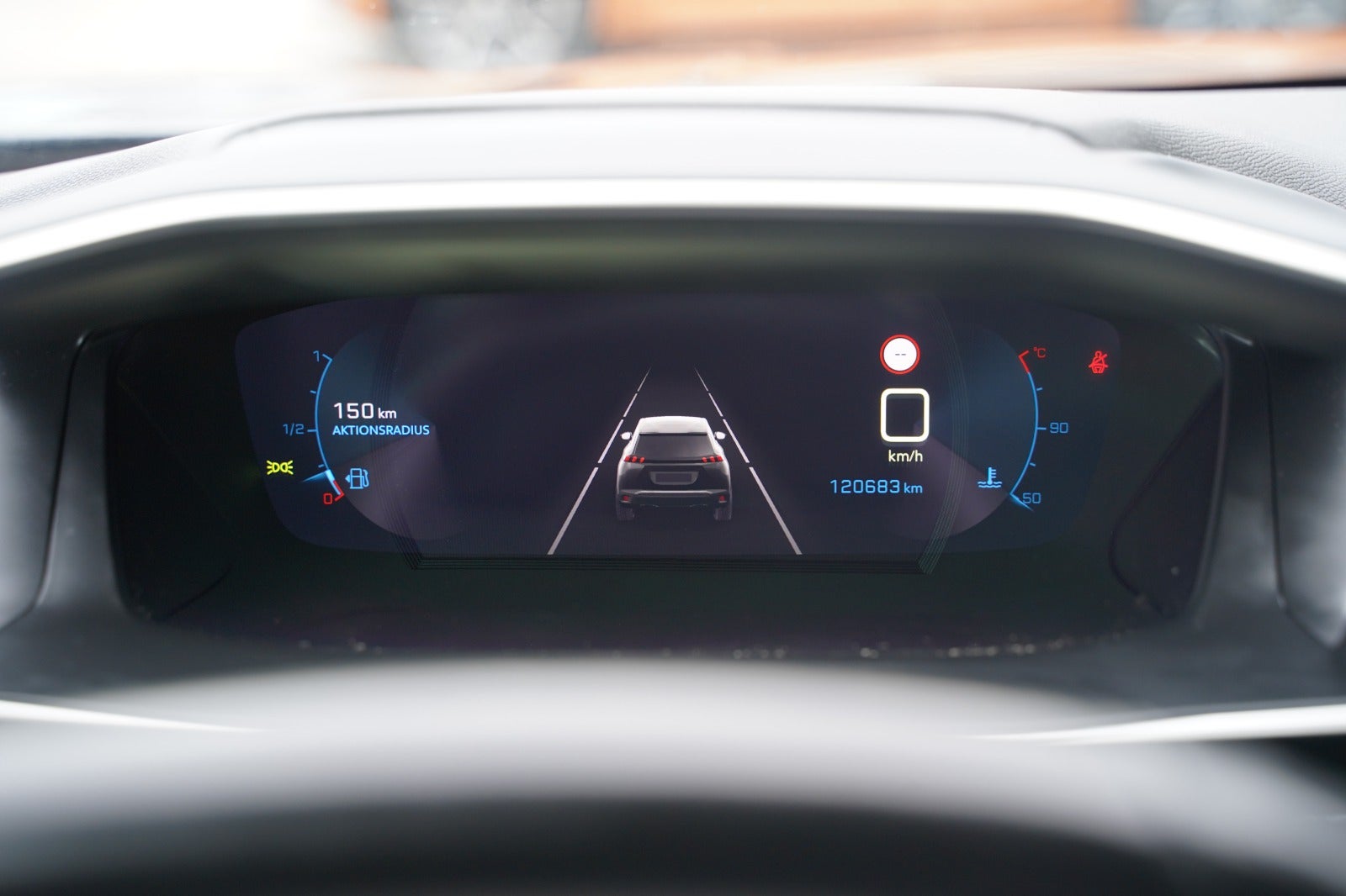 Billede af Peugeot 2008 1,5 BlueHDi 100 Allure Pack