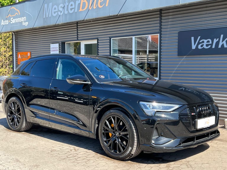 Audi e-tron Black Edition S-line quattro