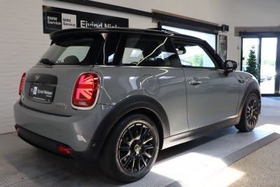 MINI Cooper SE Camden Edition