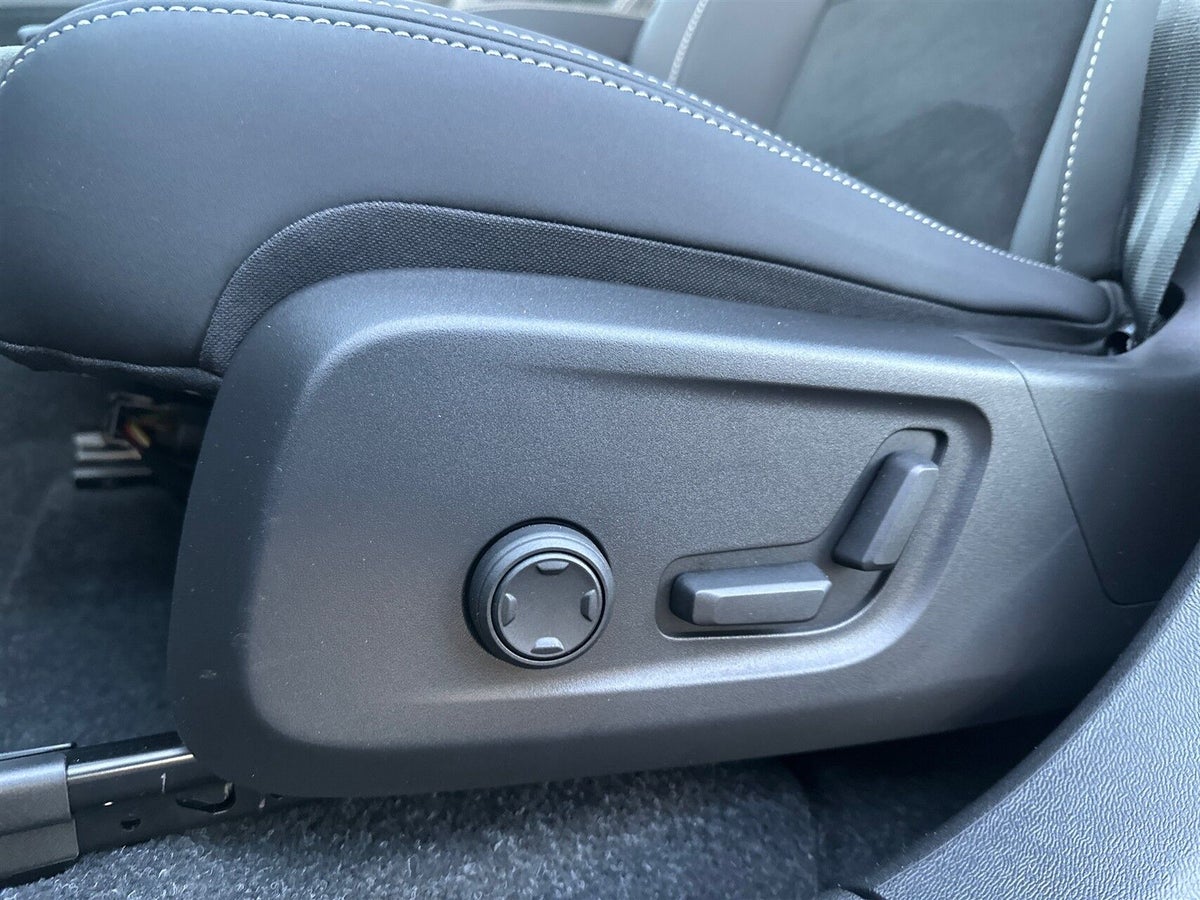 Volvo EX40 Extended Range Black Edition billede 21