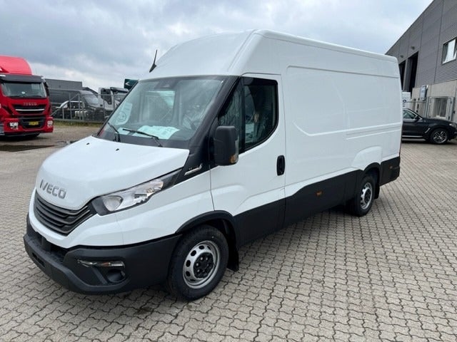 Billede af Iveco Daily 2,3 35S14 12m³ Van