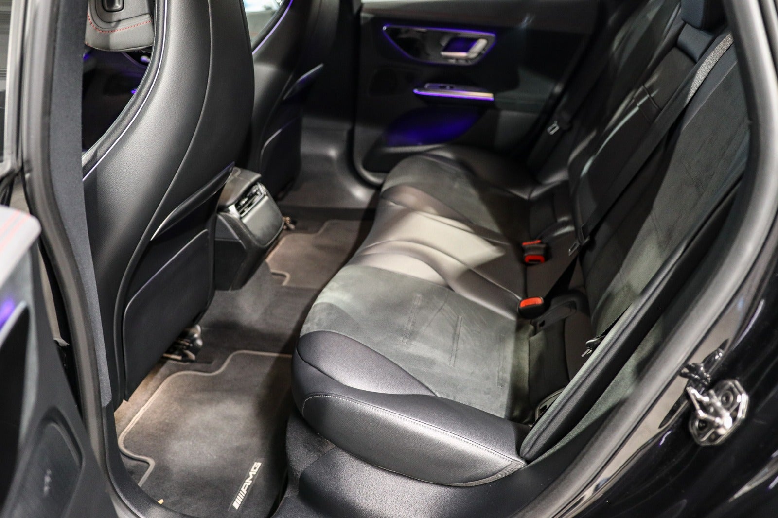 Billede af Mercedes EQE350+  AMG Line