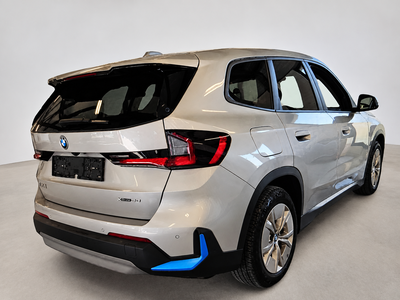 BMW iX1 xDrive30