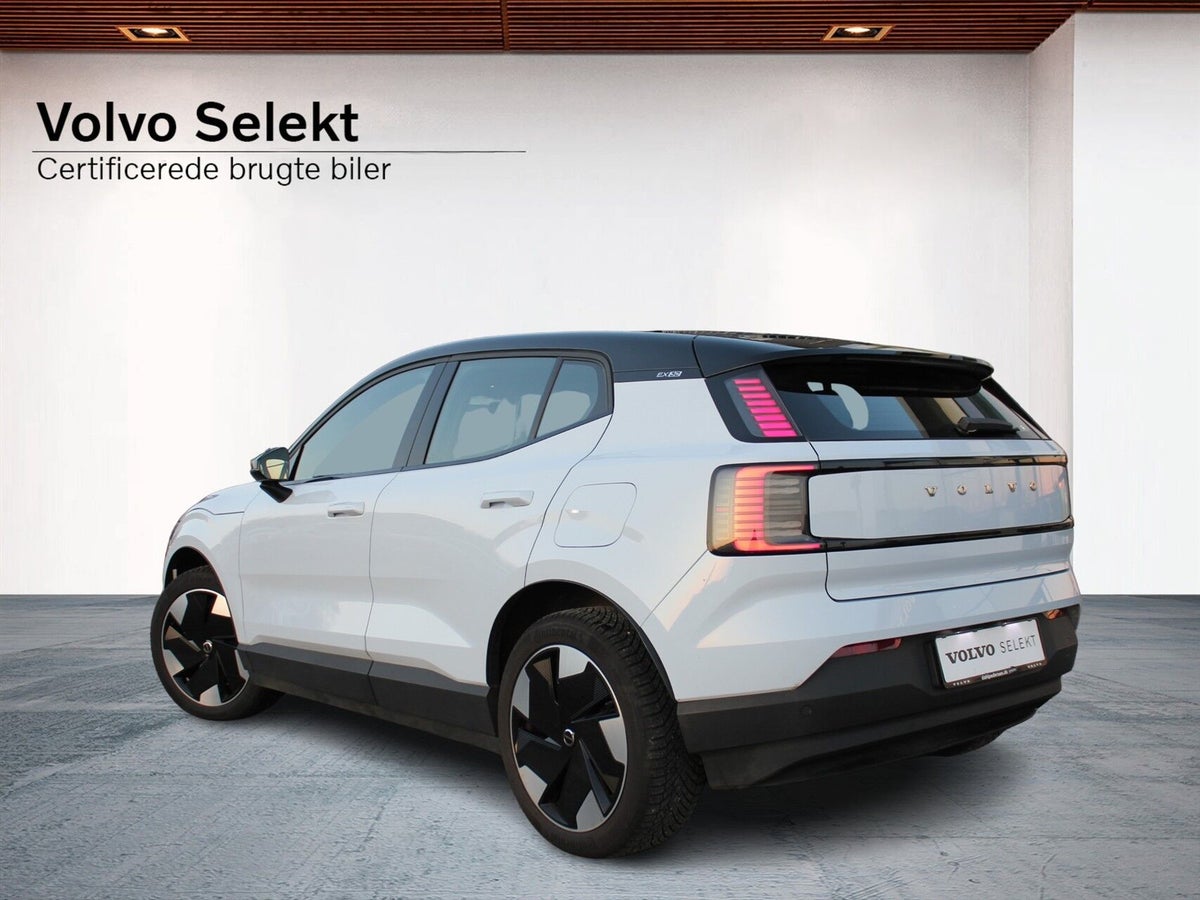 Volvo EX30 Extended Range Plus billede 2
