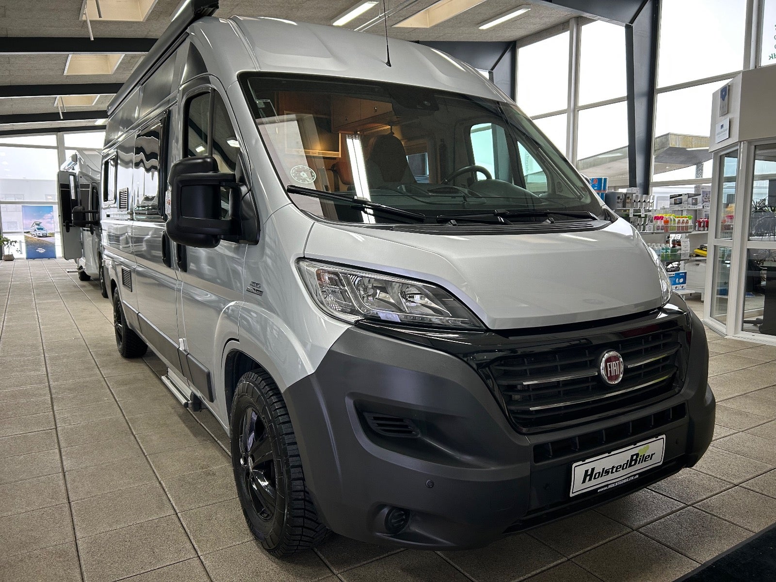 Pössl Globecar 600 aut.