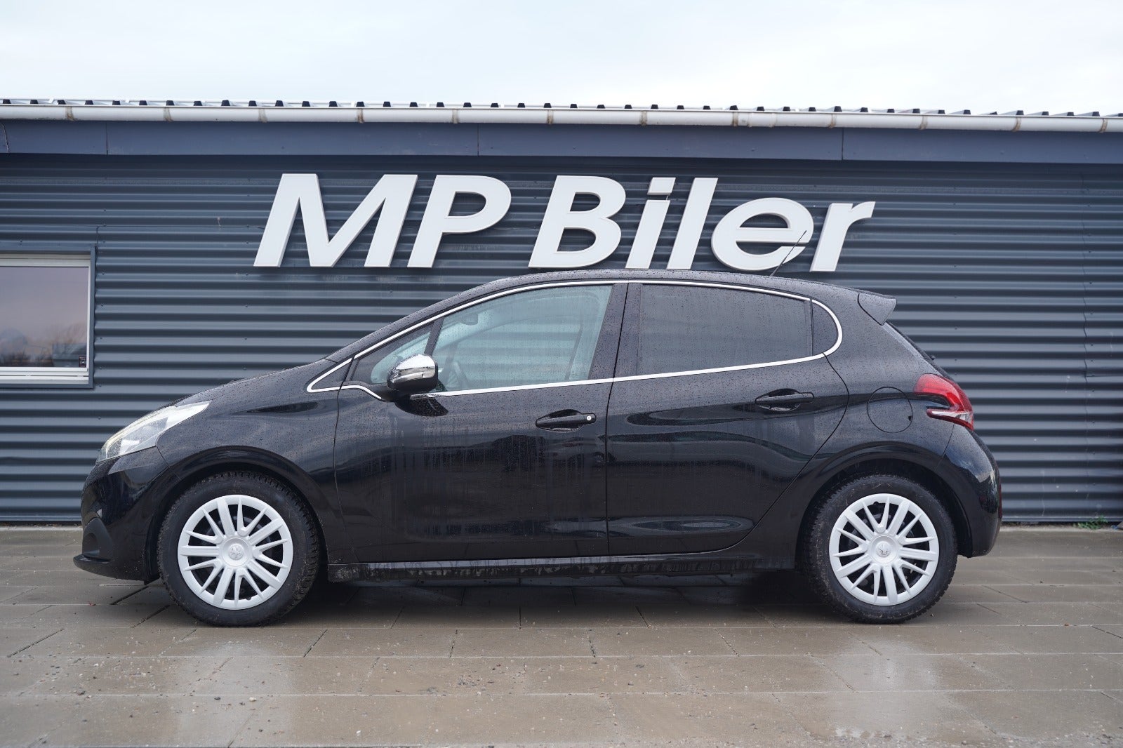 Billede af Peugeot 208 1,5 BlueHDi 100 Prestige Sky