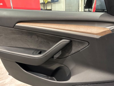Tesla Model 3 Performance AWD