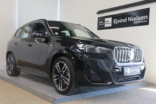 BMW iX1 xDrive30 Fully Charged