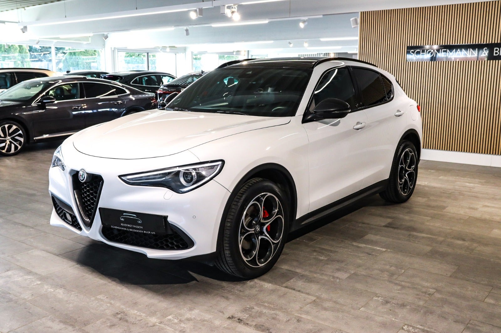 Billede af Alfa Romeo Stelvio 2,0 T 280 B-Tech aut. Q4