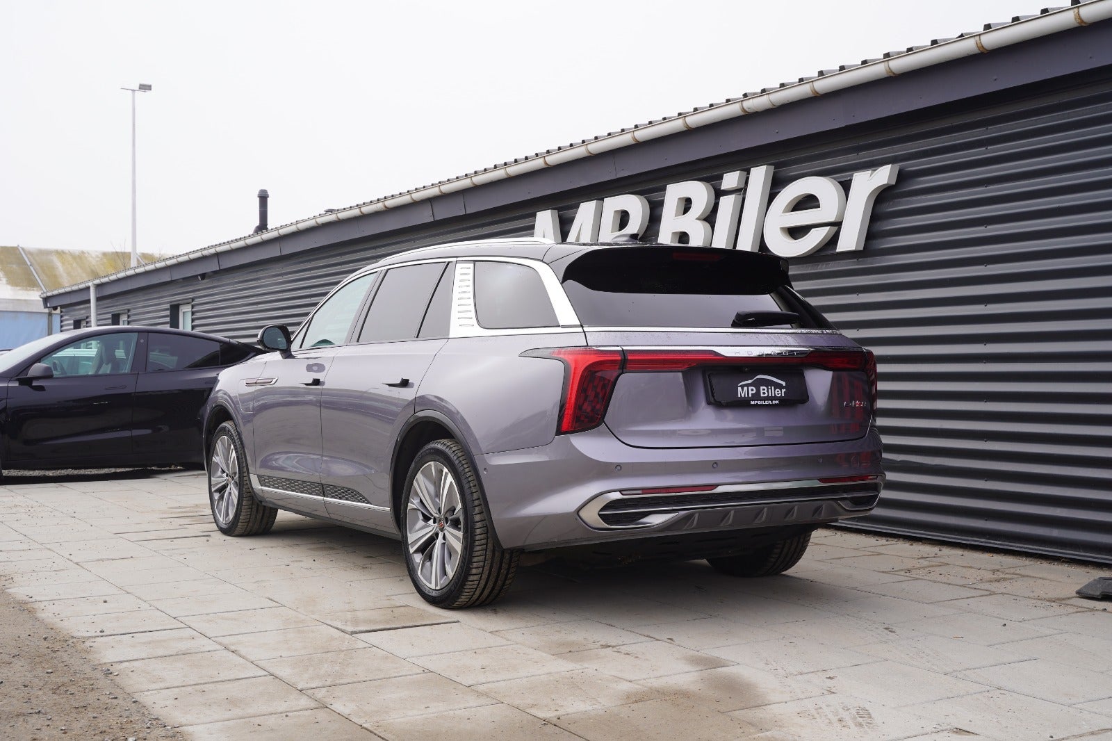 Billede af Hongqi E-HS9 84 Comfort
