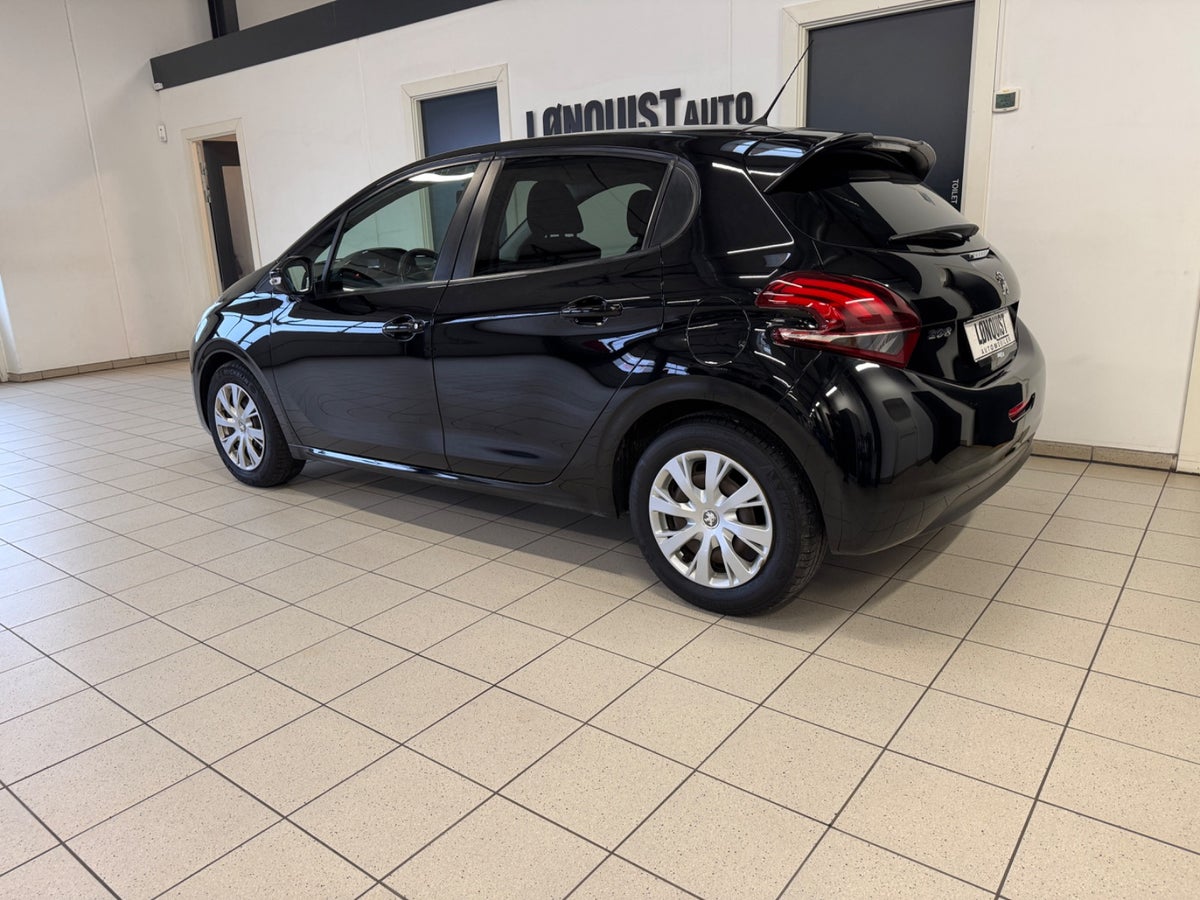 Peugeot 208 VTi 82 Active Peugeot 208 VTi 82 Active