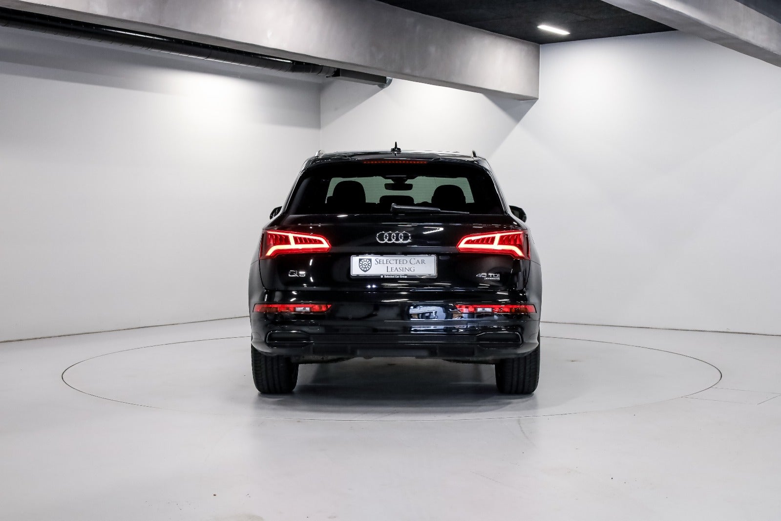 Audi Q5 40 TDi S-line quattro S-tr.