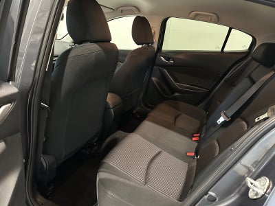 Mazda 3 SkyActiv-G 120 Vision