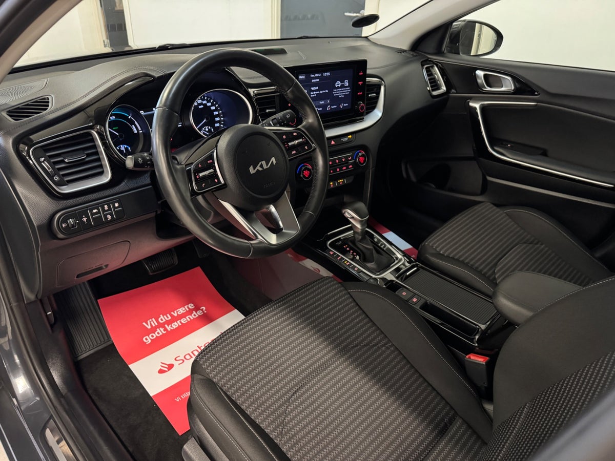 Kia Ceed PHEV Prestige SW DCT