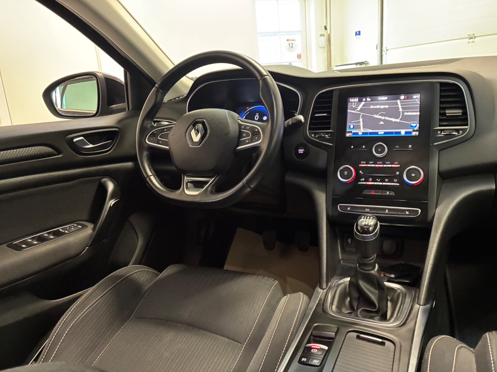 Billede af Renault Megane IV 1,2 TCe 130 Zen Sport Tourer