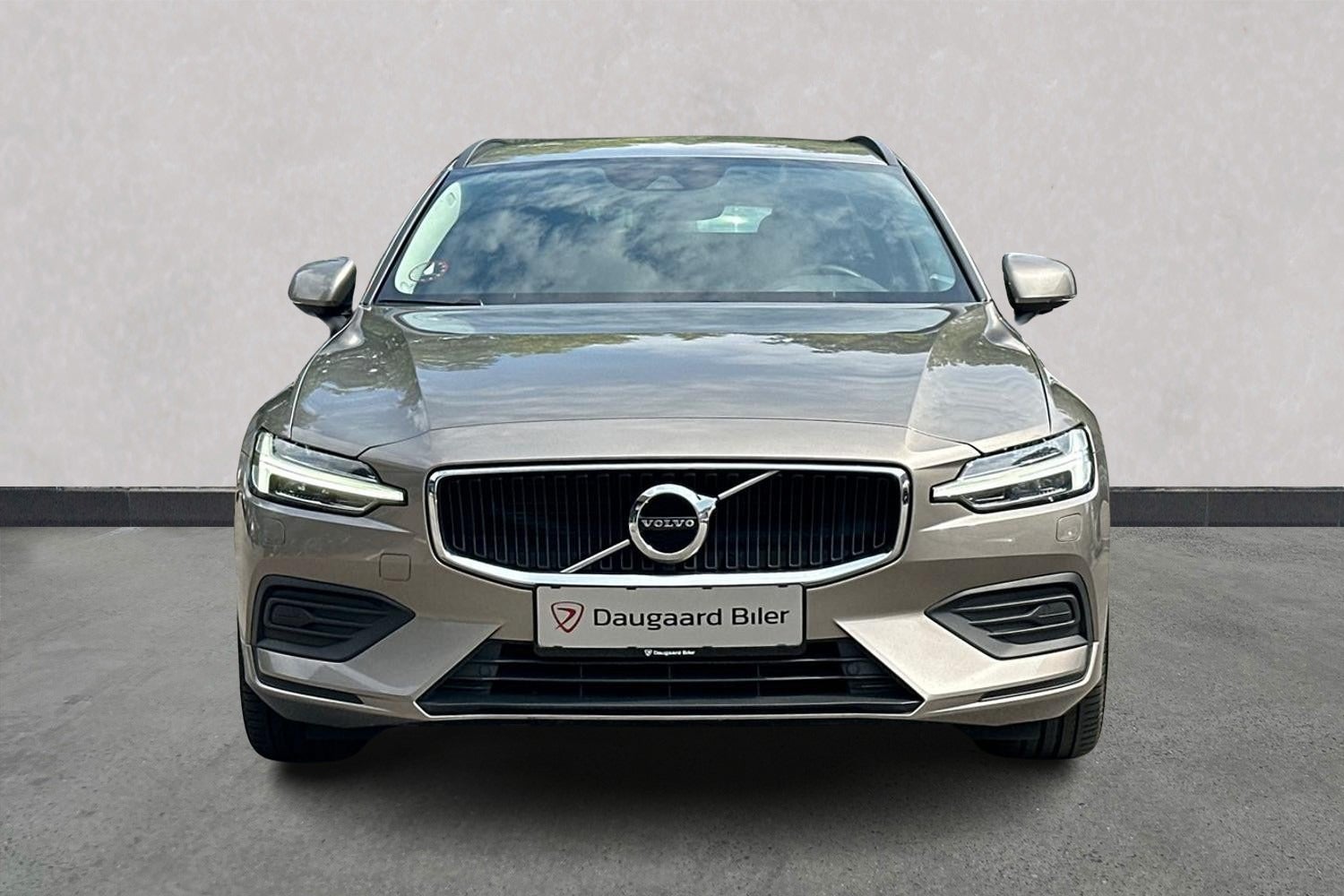 Billede af Volvo V60 2,0 D4 190 Momentum aut.