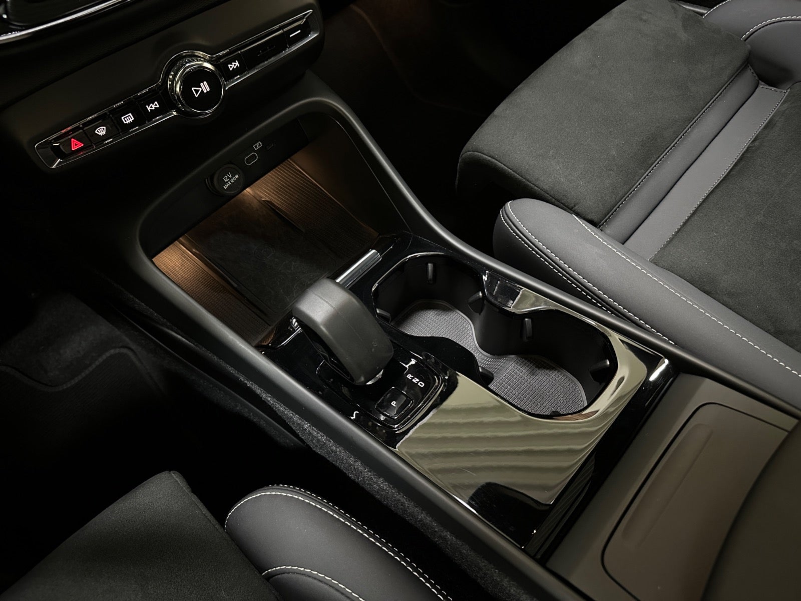 Billede af Volvo XC40  P6 ReCharge Ultimate