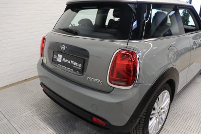 MINI Cooper SE Camden Edition