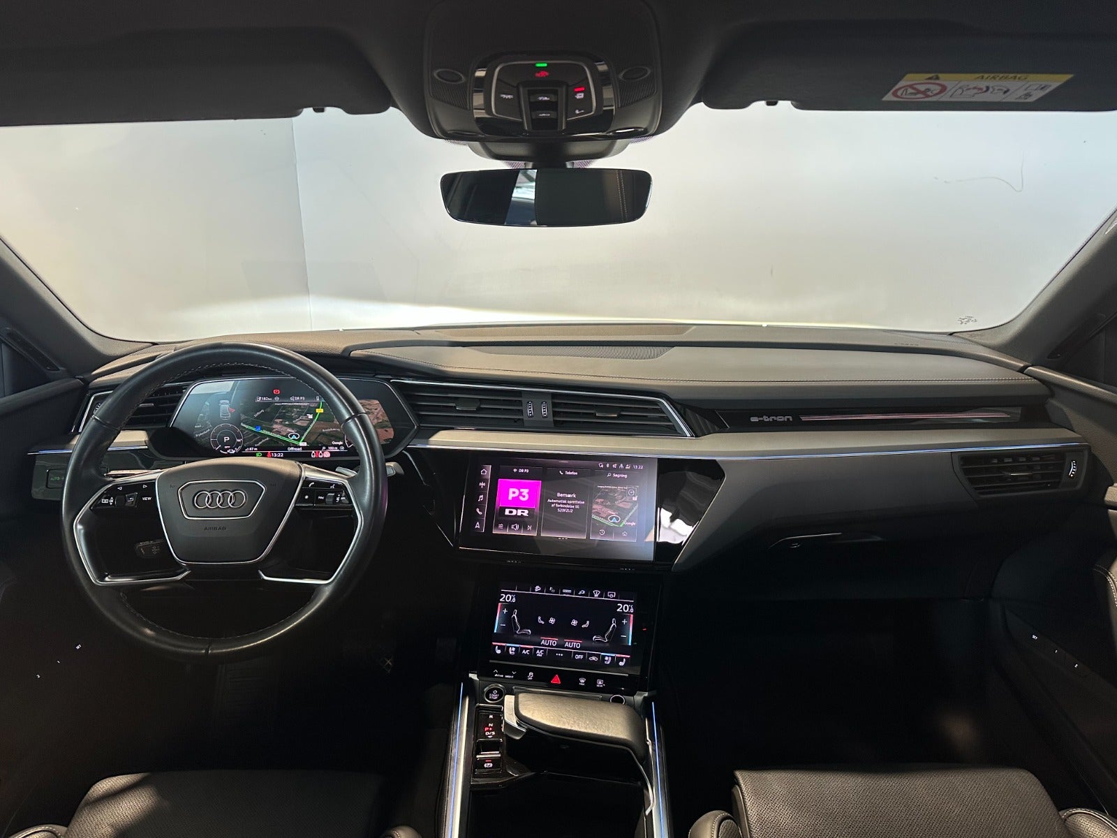 Audi Q8 e-tron 55 Sportback quattro 5d - 5
