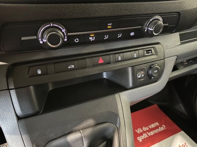 Peugeot Expert BlueHDi 119 L2 Plus Van
